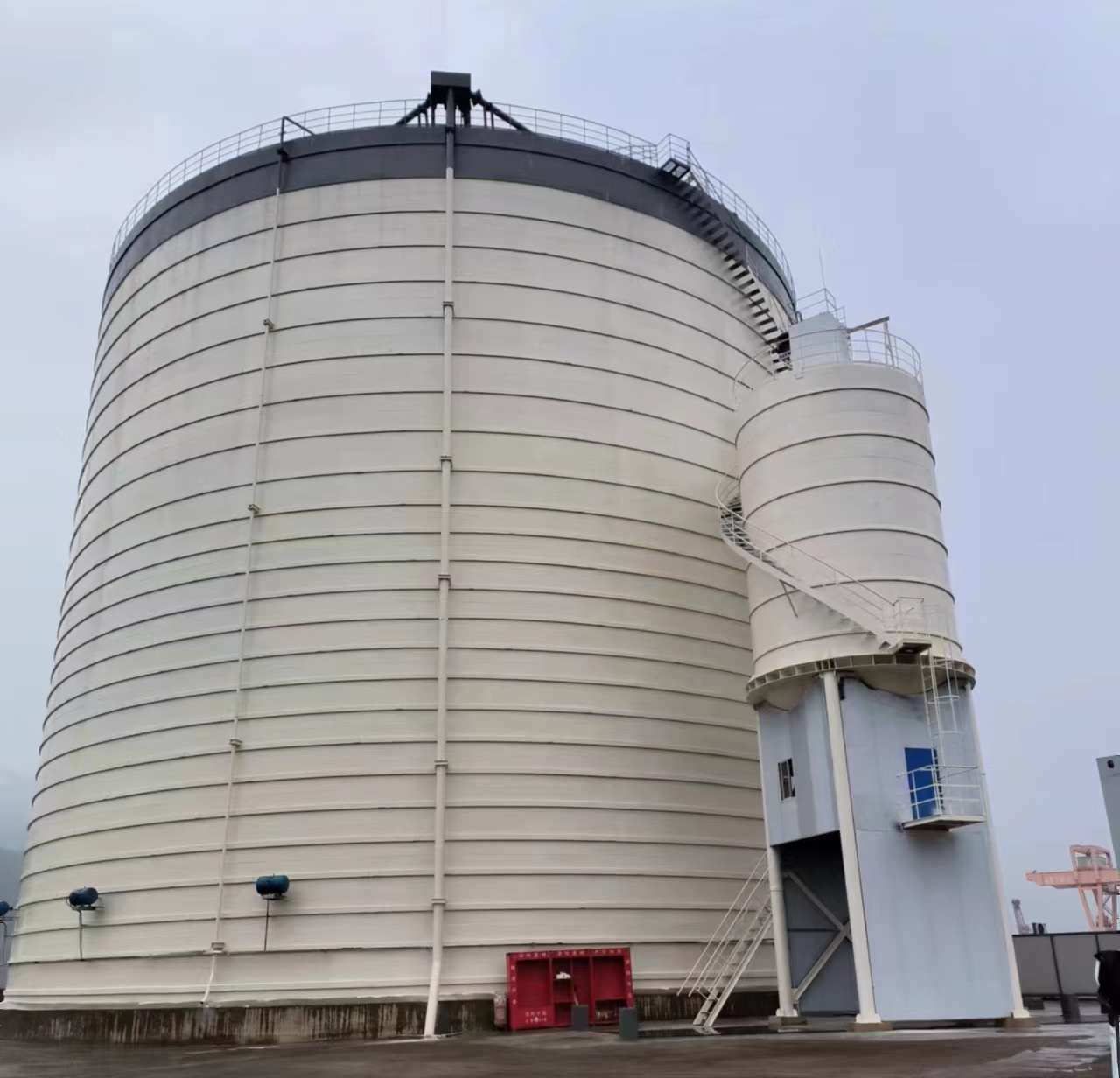 七里河10万吨水泥钢板库